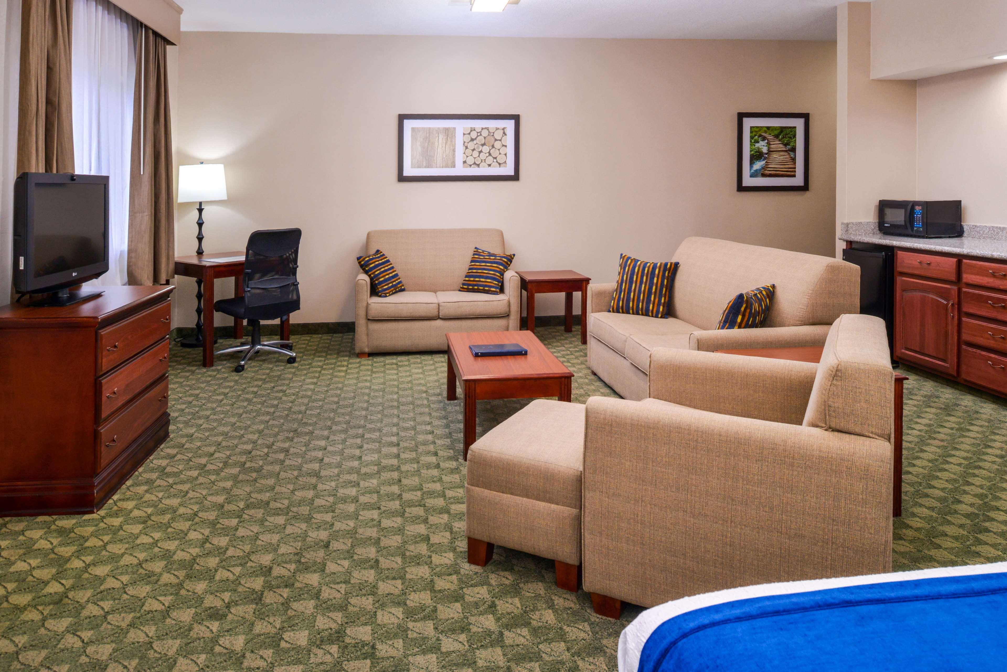 Best Western Big Spring Lodge Neosho Экстерьер фото